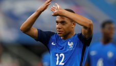 Емери си повярва: Мястото на Мбапе е в ПСЖ!