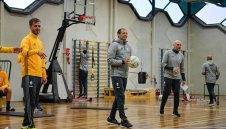 Алегри сигурен: Погба остава