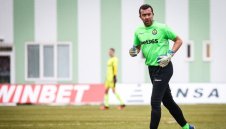 Феноменално и респект! Георги Петков с 50-годишен юбилей на терена