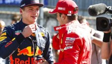 Няма съмнение! Шарл е много по-добър от Макс