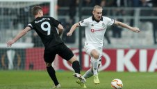 Бешикташ не пуска Вида в Рома 