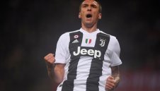 Само Юве и Интер имат 100 гола като гост на Милан