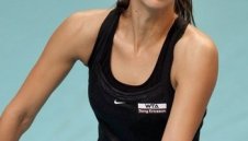 Цвети Пиронкова излиза срещу Марион Бартоли на централния корт в Доха