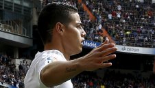 Хамес и "старата госпожа" се разминаха с годеж