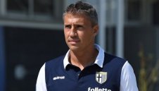 Шампионът на Азия би шута на Ернан Креспо