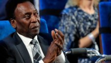 Легендата Пеле в депресия: Срамува се да напуска дома си 