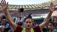 Момчето си отива: Тоти напусна Рома след 30 години