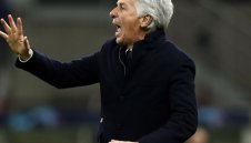 Напрежение заради коронавирус: Капело защити Гасперини