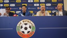 В Европа за футбола ни: Корупция, некомпетентност и гангстерски банди