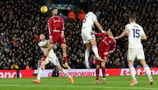 Трилър в Англия! Лийдс спря Ливърпул в рядко виждано шоу