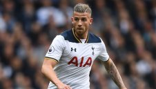 Моуриньо твърдо иска да уреди Тоби преди Мондиала