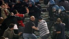 Феновете на Манчестър: Полицията ни смля без никакъв повод