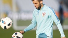 Милан може да привлече Бадел от Фиорентина без пари през лятото