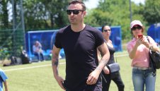 В битката за БФС: Берое удря рамо на Бербатов