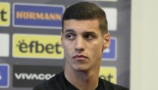 Завръщане на Ботуша? Лече пожела Десподов