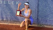 Българка продължава похода си в Анталия