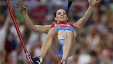 ОФИЦИАЛНО: Секси Елена аут от Рио