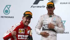 Шеф на Ред Бул спечели 500 евро от победата на Фетел