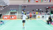 България на победа от полуфинал на Световното по бадминтон за глухи 