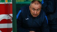 Мъри Стоилов: Левски игра глупаво, само блъскахме напред