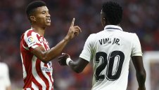 Атлетико Мадрид осъди расистките обиди срещу Винисиус