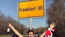 Фенове на Бенфика пътуваха до грешен Франкфурт