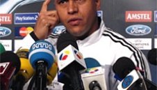 Папараци заснеха оргия в лагера на Селесао