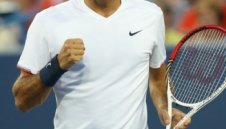 Федерер и Вавринка попълниха финалното каре в Синсинати