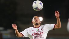 Халф на Милан ще решава проблемите в Ливърпул