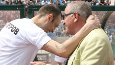 Бербатов плаче за Димитър Пенев: Обичам те!