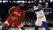 Няма спиране! Брадата превзе и "Медисън Скуеър Гардън" с 61