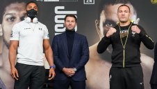 Три години чакане: Джошуа с нисък хонорар, рекордни пари за Кобрата + ВИДЕО