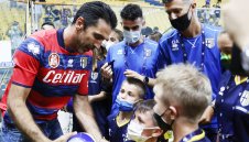 Намериха работа на Буфон в националния на Италия