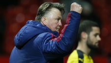 Обрат! Ван Гаал ще изпълни договора си с Юнайтед