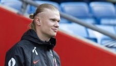 Холанд се премени като викинг за ЧРД + СНИМКИ
