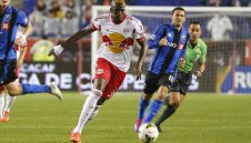 Удар! Монтана взе минал през ПСЖ и Байерн