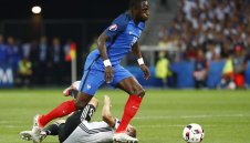 Нюкасъл иска 35 милиона за Муса Сисоко