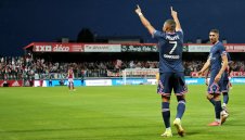 Реал с финална оферта за Мбапе в края на трансферния прозорец 