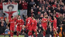 Ливърпул с любопитно решение