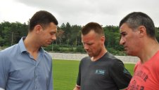 Кременлиев: Не може да махнеш 20 играчи, затова уволнихме Топчо