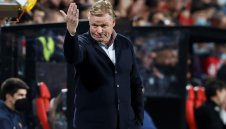 Очаквано и официално: Барса уволни Роналд Куман