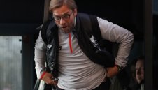 Пред уволнение: Бият шута на Арсен Венгер и Юрген Клоп
