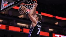 Везенков се завърна с 5 точки след почти 2 месеца аут