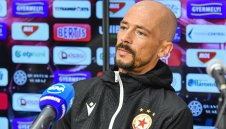 Ред и дисциплина: Ел Маестро стегнал ЦСКА