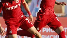 ЦСКА издирва треньори