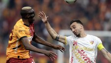 Осимен пропуска ключов мач