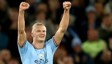 Само великият Дикси Дийн остана пред Холанд