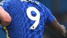 Проклятие? Никой не иска №9 в Челси