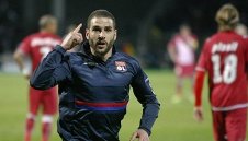 Лион без Лисандро срещу Апоел