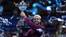 Карлитос обясни какво е да спечелиш осма титла за сезона